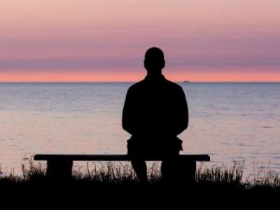 Одиночество признали полезным для здоровья