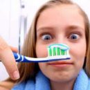 Названы вредные компоненты зубной пасты