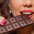 Эксперты сообщили, полезно ли есть шоколад каждый день
